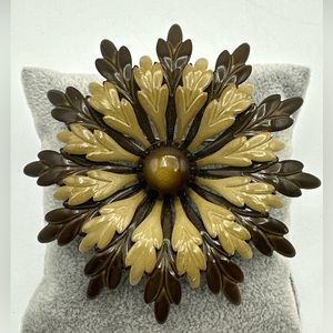 Vintage 1960's LARGE Enamel Pin Brooch Flower #756